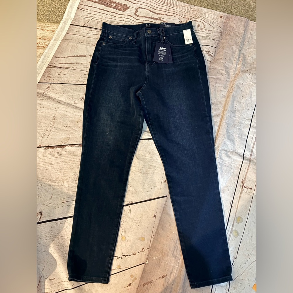 GAP women’s sky high skinny ankle nwt slimming pockets 360 stretch 10/30